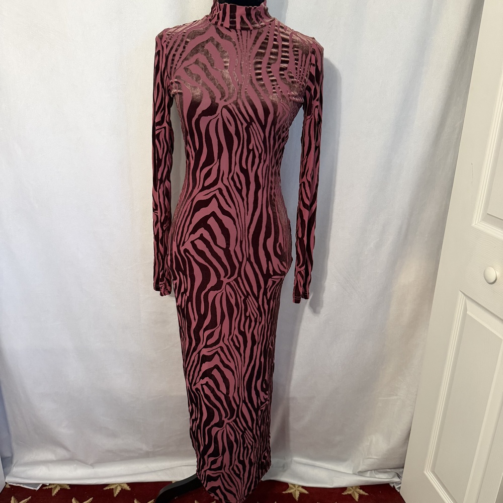 Fashion Nova Dress Womens M Club Velvet Burnout Animal Print Bodycon Maxi Zip Up